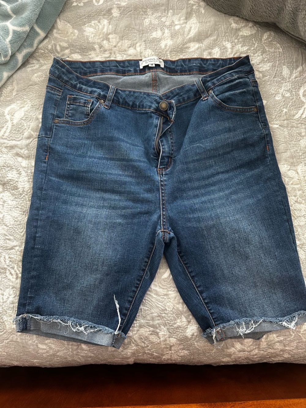 Chic Soul Denim Bermuda Shorts - Dark Blue Wash
